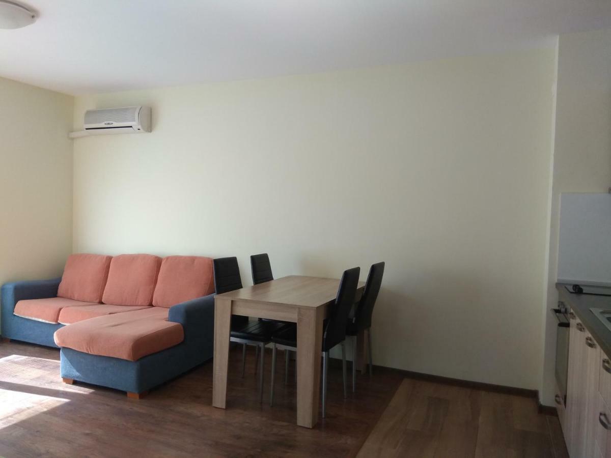 Private Apartment In Faith - Ράβντα Εξωτερικό φωτογραφία